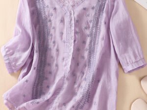 Casual Vintage Embroidered V-Neck Half Sleeve Blouse