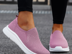 Soft Sole Breathable Mesh Walking Shoes