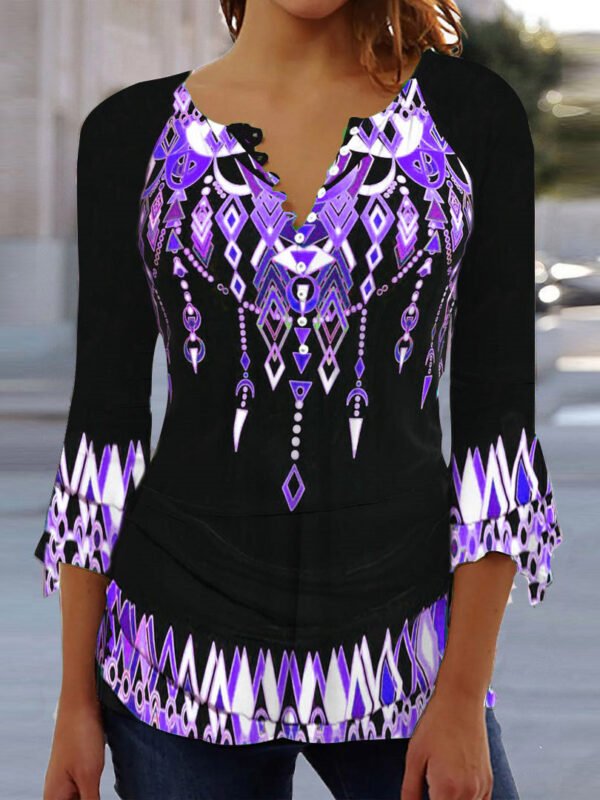 e0c8035aba4b7a5fd5d323708ace9cd5.jpg Women's Graphic Printed 3/4 Sleeve V-neck Top