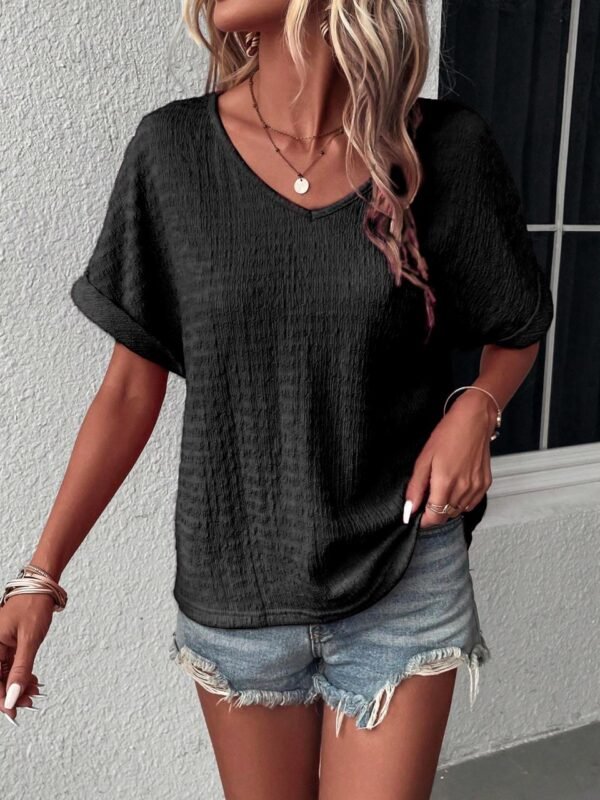 f1663a309729bc565f78980423297b42-d39d4111-1492-4277-a4b2-7f8c5fa443ac.jpg Solid Batwing Sleeve V Neck Blouse